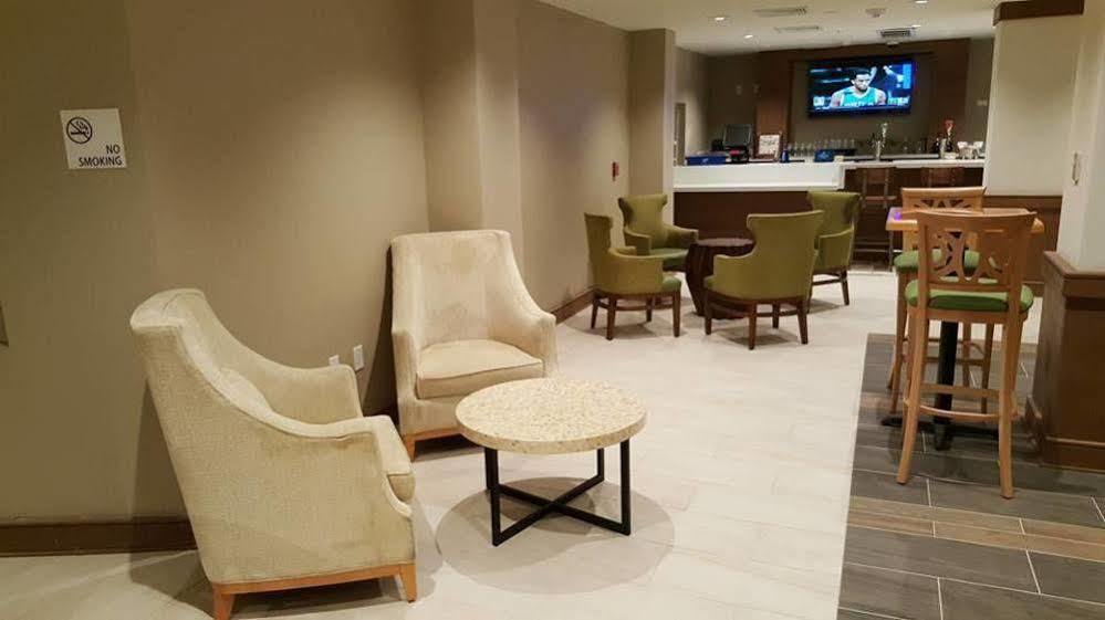 Courtyard By Marriott Downtown/junkanoo 4* Nasáu